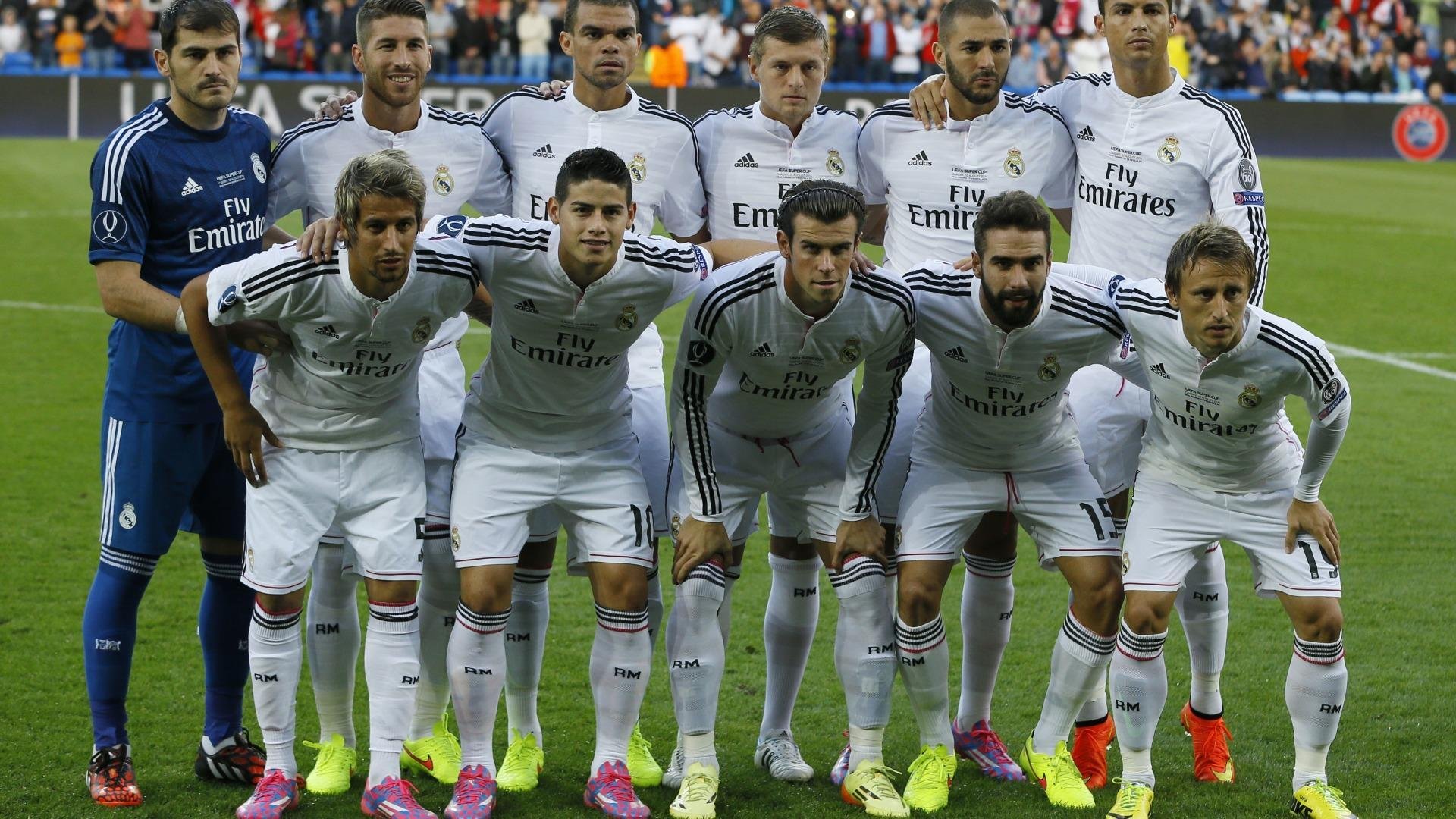 《【幕后揭秘】职业选手的日常训练如何科学提升？》，职业选手是怎样训练的